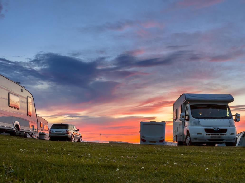 Easy Camping Spielberg Bei Knittelfeld Экстерьер фото